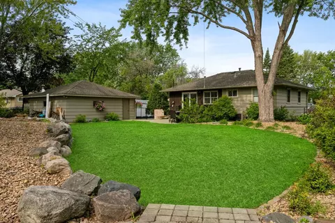 4256 Diamond Dr, Eagan, MN 55122 photo 23