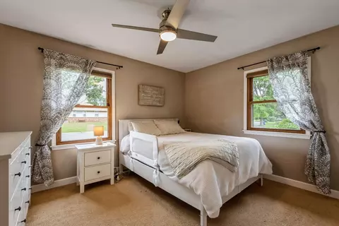 4256 Diamond Dr, Eagan, MN 55122 photo 12