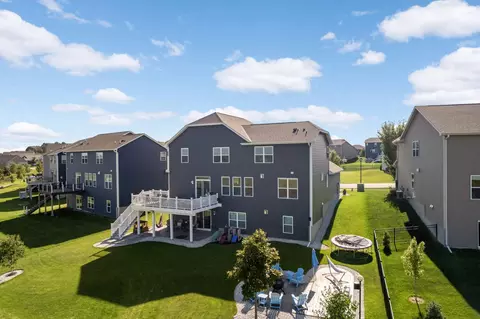 4651 Copper Ridge Dr, Woodbury, MN 55129