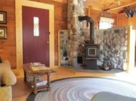 918 E Stuart Rd, Danbury, WI 54830 photo 3