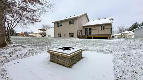 3613 Heights Ct, Saint Cloud, MN 56301 photo 2