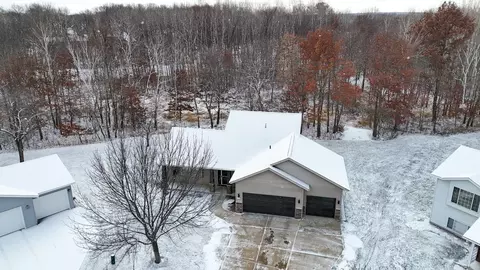 3613 Heights Ct, Saint Cloud, MN 56301 photo 3