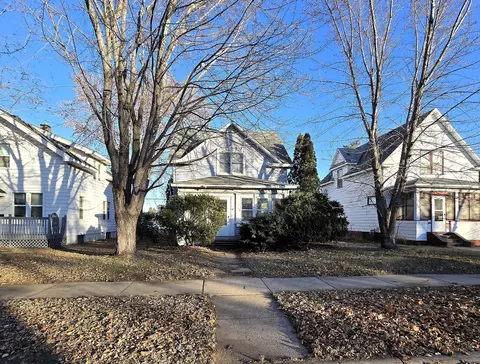 204 14th Ave S, Saint Cloud, MN 56301