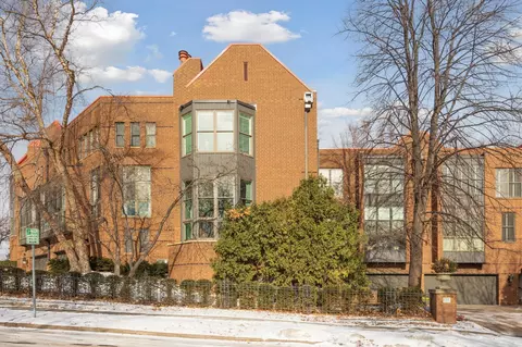 1210 Mount Curve Ave, Minneapolis, MN 55403