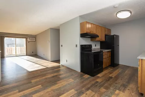 125 Kingswood Dr #2H, Red Wing, MN 55066