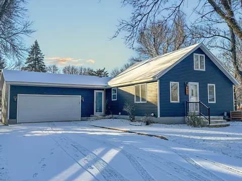 406 Minnesota Ave, Prinsburg, MN 56281