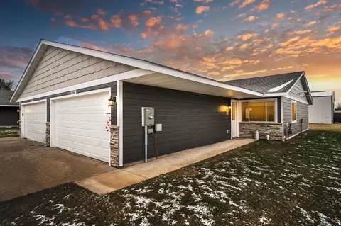 1507 16th Ave N, Princeton, MN 55371