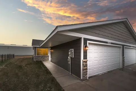 1505 16th Ave N, Princeton, MN 55371