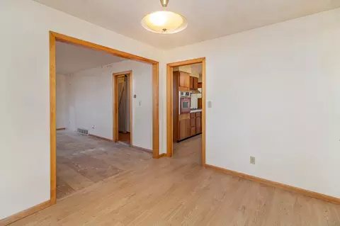 503 3rd St, Kenyon, MN 55946 photo 4