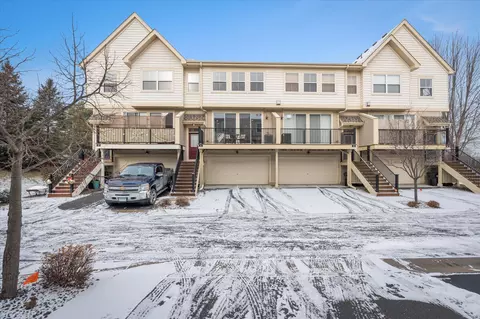 4615 Victor Path #5, Hugo, MN 55038