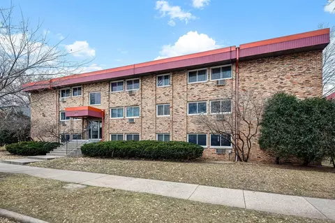 2630 Pleasant Ave #104, Minneapolis, MN 55408