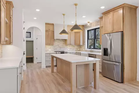 4858 Hanson Rd, Shoreview, MN 55126