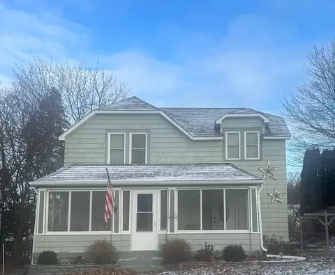 116 Pine St, Glenwood City, WI 54013