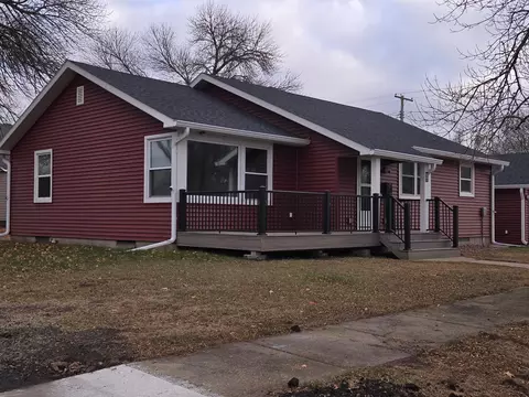 26 S Bordson St, Appleton, MN 56208 photo 2