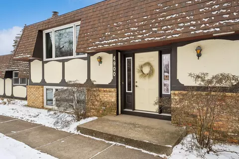 4900 Upper 148th Ct, Apple Valley, MN 55124
