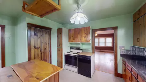 910 W Main St, Albert Lea, MN 56007 photo 6