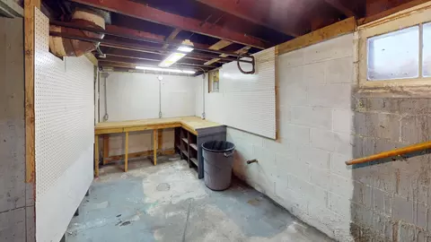 910 W Main St, Albert Lea, MN 56007 photo 17