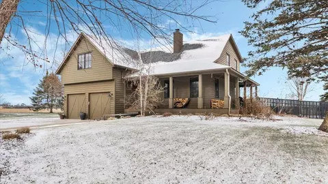 1722 Boxwood Cir, Saint Cloud, MN 56303