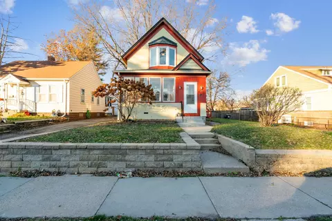809 Englewood Ave, Saint Paul, MN 55104