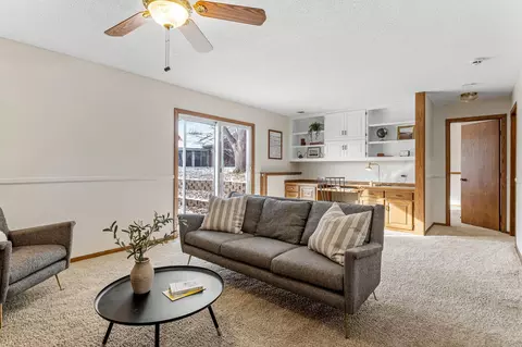 1280 Raspberry Ln, Eagan, MN 55123 photo 20