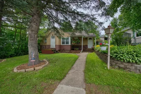 818 Douglas Ave, Eveleth, MN 55734