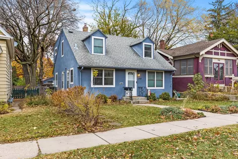 1747 Blair Ave, Saint Paul, MN 55104