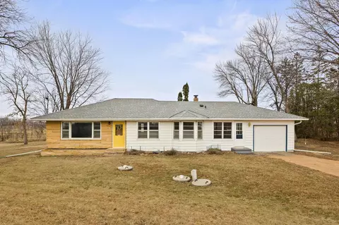 760 Arboretum Blvd, Victoria, MN 55386