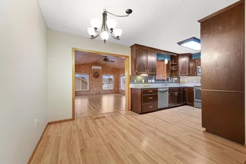 1308 17th St SW, Faribault, MN 55021 photo 7
