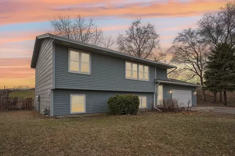 735 79th Ave N, Brooklyn Park, MN 55444