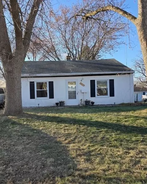 4538 4th St NE, Columbia Heights, MN 55421