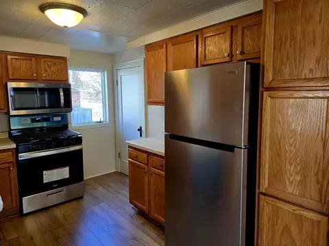 808 8th St SW, Austin, MN 55912 photo 6
