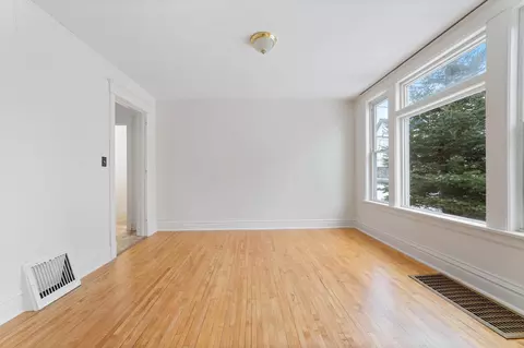 1014 N 8th Ave E, Duluth, MN 55805 photo 3