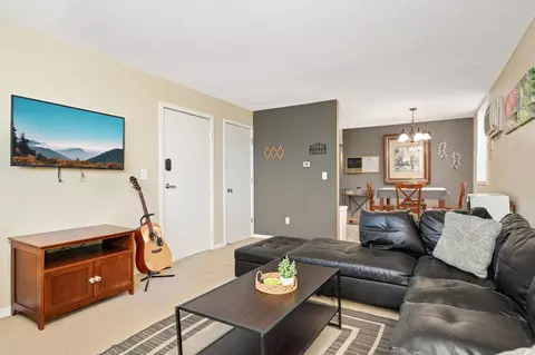 5136 Hiawatha Ave #002, Minneapolis, MN 55417