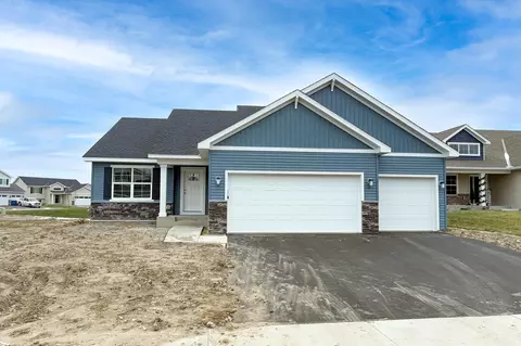 761 Yellowcrest St SW, Delano, MN 55328