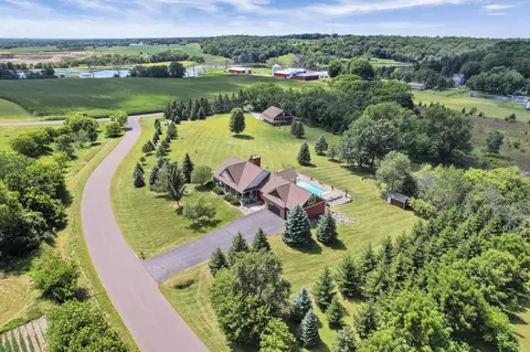 7936 Prairie Smoke Blvd S, Hastings, MN 55033