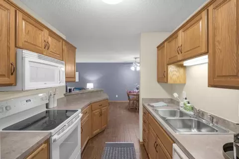 12102 Yukon Ave N, Champlin, MN 55316 photo 6