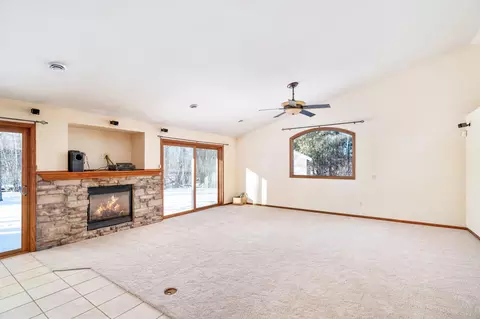 615 Crystal Dr, Duluth, MN 55811 photo 10