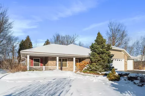 615 Crystal Dr, Duluth, MN 55811 photo 2