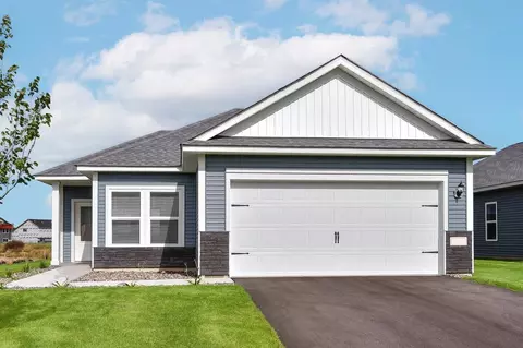 5345 Fall Cir, North Branch, MN 55056
