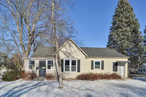 802 6th Ave NE, Brainerd, MN 56401
