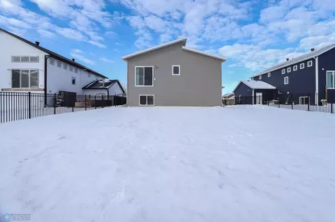 314 5th St E, Horace, ND 58047 photo 31