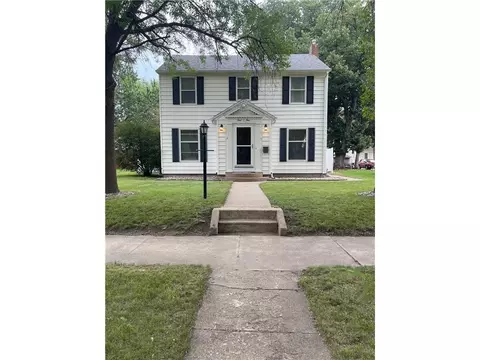 404 Mason St, Marshall, MN 56258