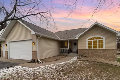 746 Marie Ct, Delano, MN 55328