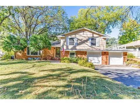 10750 Penn Ave S, Bloomington, MN 55431