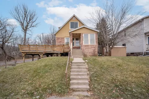 3073 Chestnut St, Duluth, MN 55806 photo 2