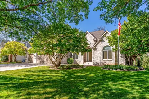 9712 Vale St NW, Coon Rapids, MN 55433