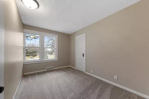 411 3rd St SW, Faribault, MN 55021 photo 25