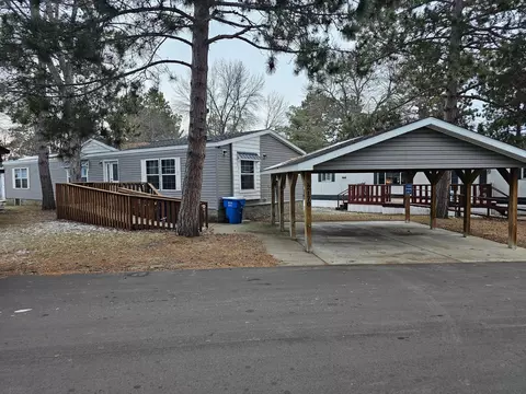 2170 Jack Pine Dr, Cambridge, MN 55008
