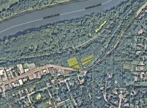 Nnn Great River Road, Mendota, MN 55150