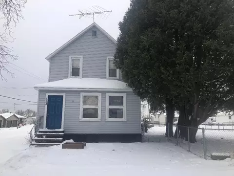 324 Whiteside Ave, Buhl, MN 55713